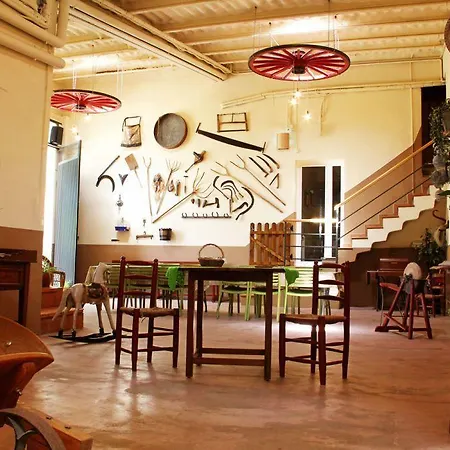 Cal Modest Hotel Tornabous